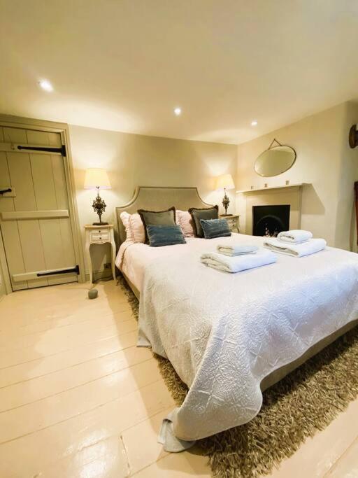 Beautiful Immaculate Aldeburgh Cottage, Sunny Outdoor Space, Free Parking - Easy Walk To Beach & Town Ngoại thất bức ảnh